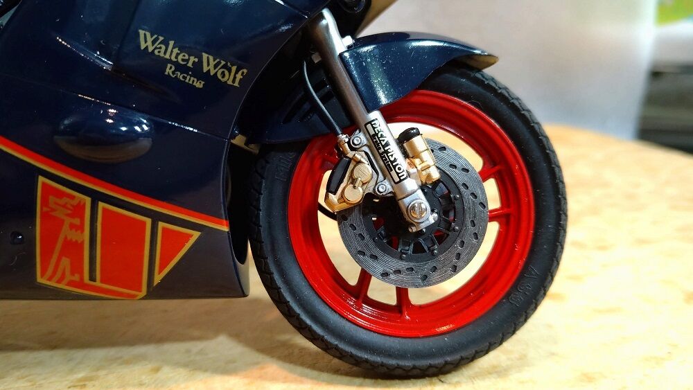 プラモデル】タミヤ・1/12 RG250Γ ウォルターウルフ 完成 : 鶴岡畳産業