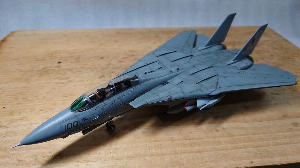 プラモデル】ハセガワ 1/72 F-14A (VF-74 ビー・デビルズ) 完成