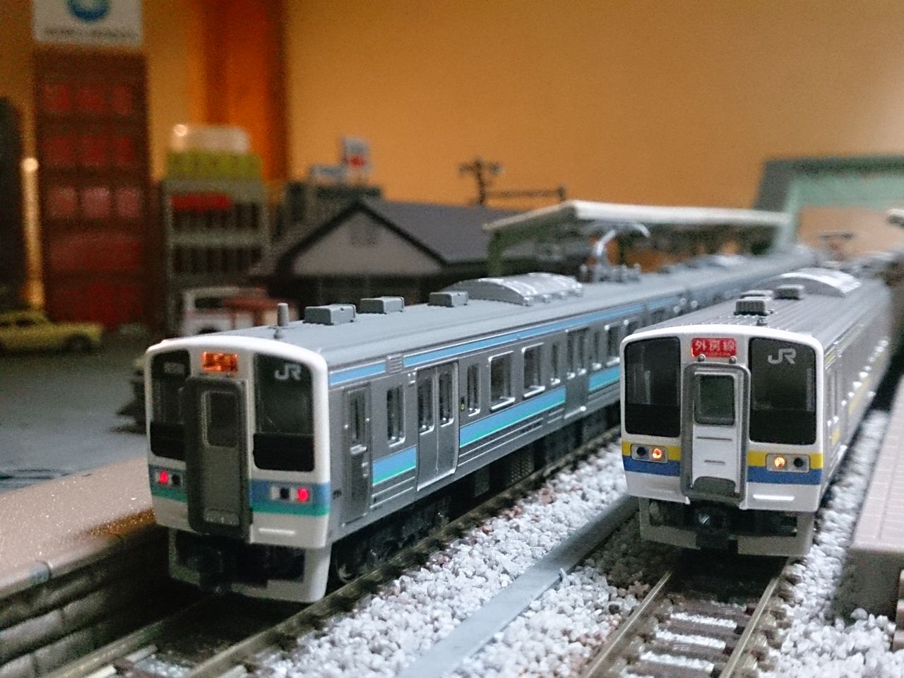 (レア品) TOMIX 211系3000番台房総色 ダブルパンタ車 レア品) TOMIX 211系3000番台房総色 ダブルパンタ車 本日限定