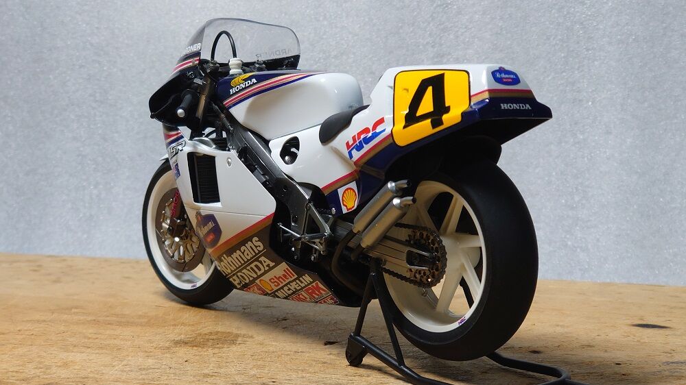 プラモデル】タミヤ 1/12 NSR500 ファクトリーカラー 完成