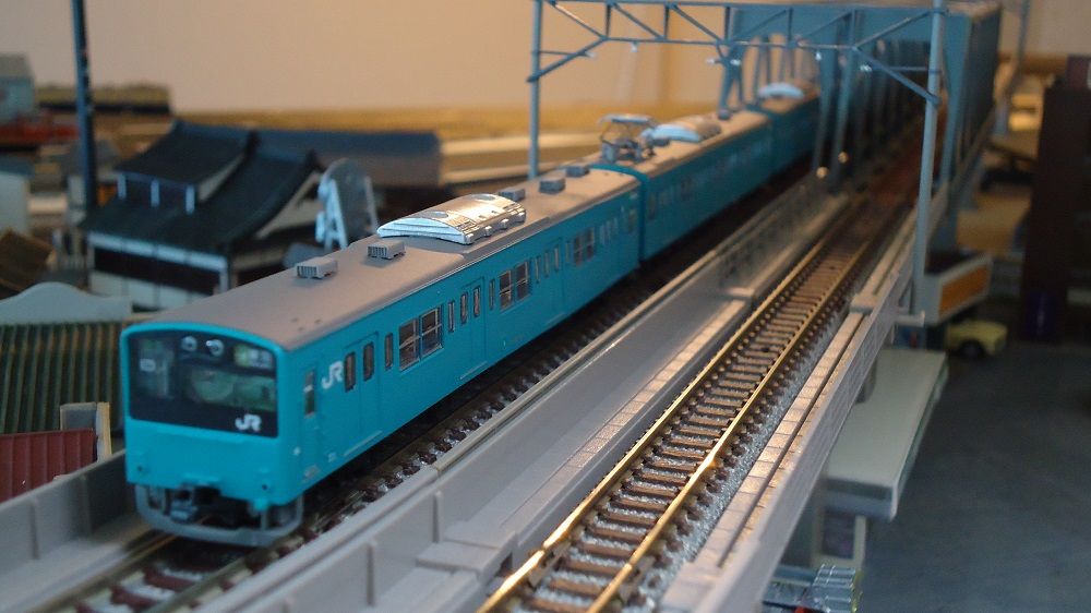 鉄道模型】TOMYTEC・京葉線 201系(K4+54K最終編成) : 鶴岡畳産業