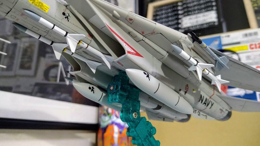 プラモデル】ハセガワ 1/72 F-14A (VF-31 トムキャッターズ