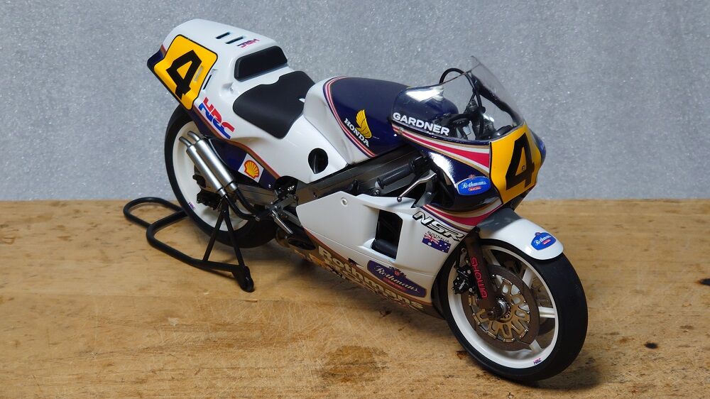 プラモデル】タミヤ 1/12 NSR500 ファクトリーカラー 完成 : 鶴岡畳