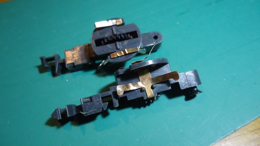 鉄道模型】TOMIX・113系1000番台 動力車の整備(その2) : 鶴岡畳