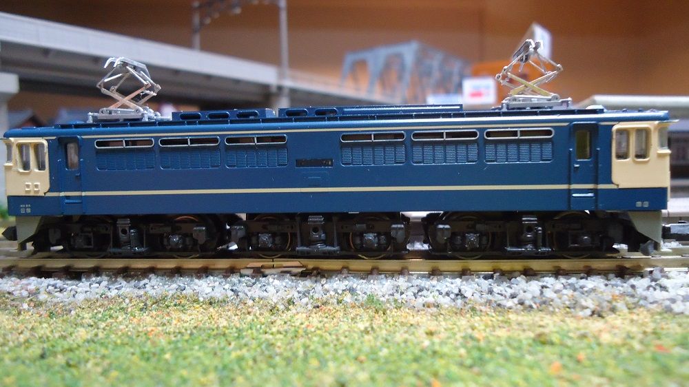 鉄道模型】KATO・EF65-1000を再生させるハズが・・・ : 鶴岡畳産業