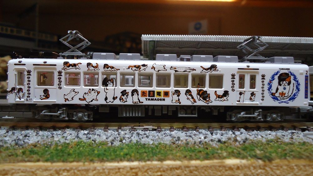 いちご電車 たま駅長 置物 陶器 レア 冬服 招き猫 三毛猫 リアル いちご電車 たま駅長 置物 陶器 レア 冬服 招き猫 三毛猫 リアル