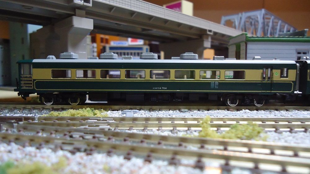 鉄道模型】TOMIX・14系サロンカーなにわ(旧製品) : 鶴岡畳産業ブログ