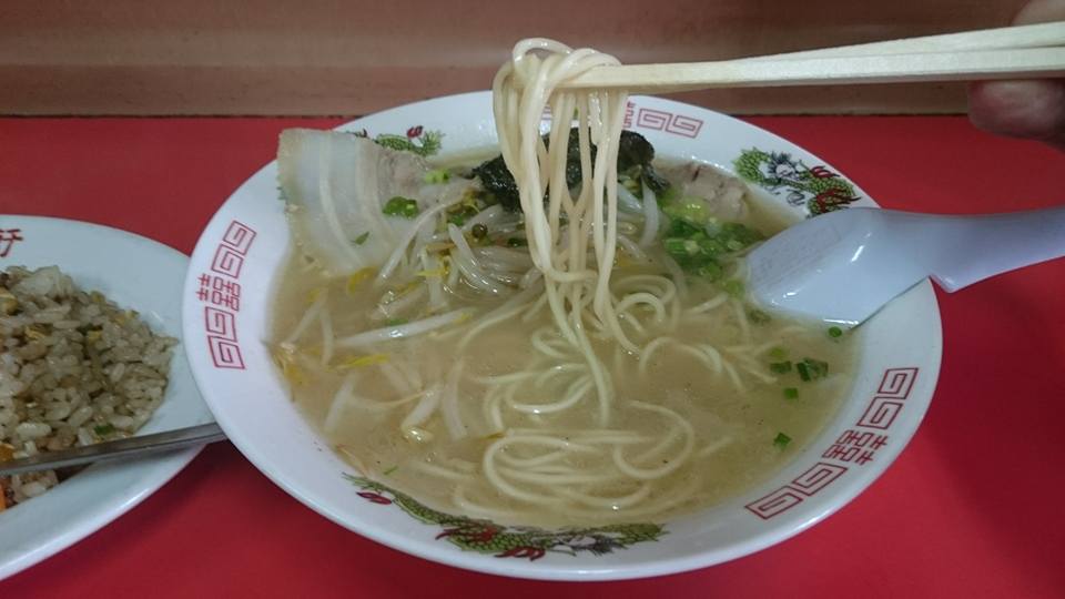 北九州のラーメン実食ブログ
小倉北区西部1-2 来々軒清水店(清水)
コメント