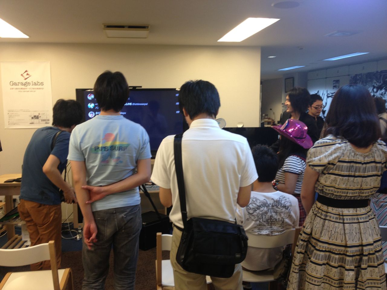 Garage labs Friday Nightの懇親会、Falconでバルスを観る