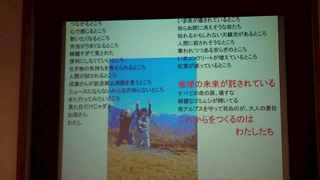 8d717eca2ca8f5becde9d2f8b24819ee