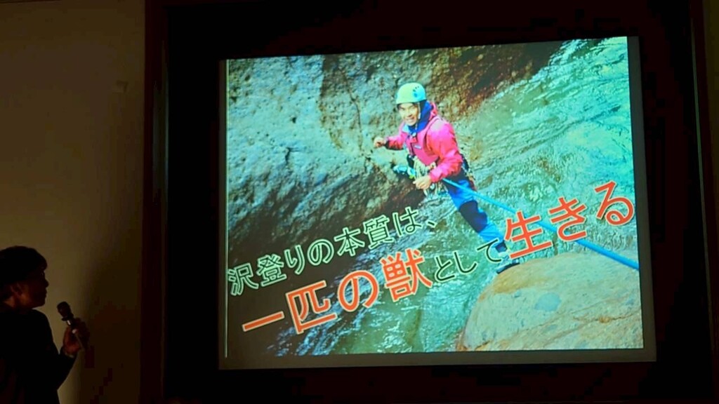 9fde923c065f5c9b4eea4d6fba036ba6