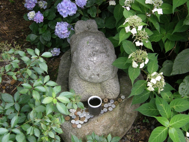 可愛いお地蔵さん セカセカさんのイラスト