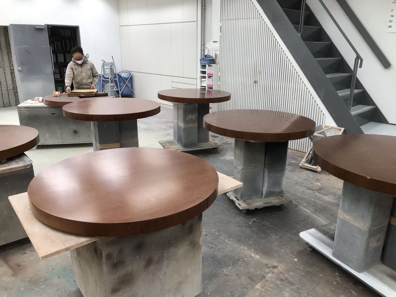 天板を購入し磨き塗装した、自作座テーブルなります！ 天板を購入し磨き塗装した、自作座テーブルなります！ 【公式通販】