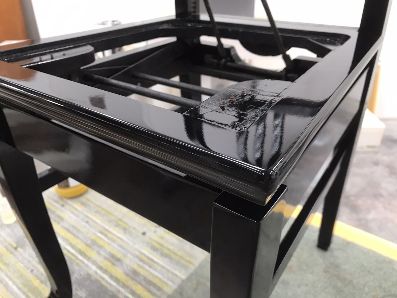 トムソン椅子　　全面塗装済 中古販売用トムソン椅子/ホワイト - ピアノクリニック浜松