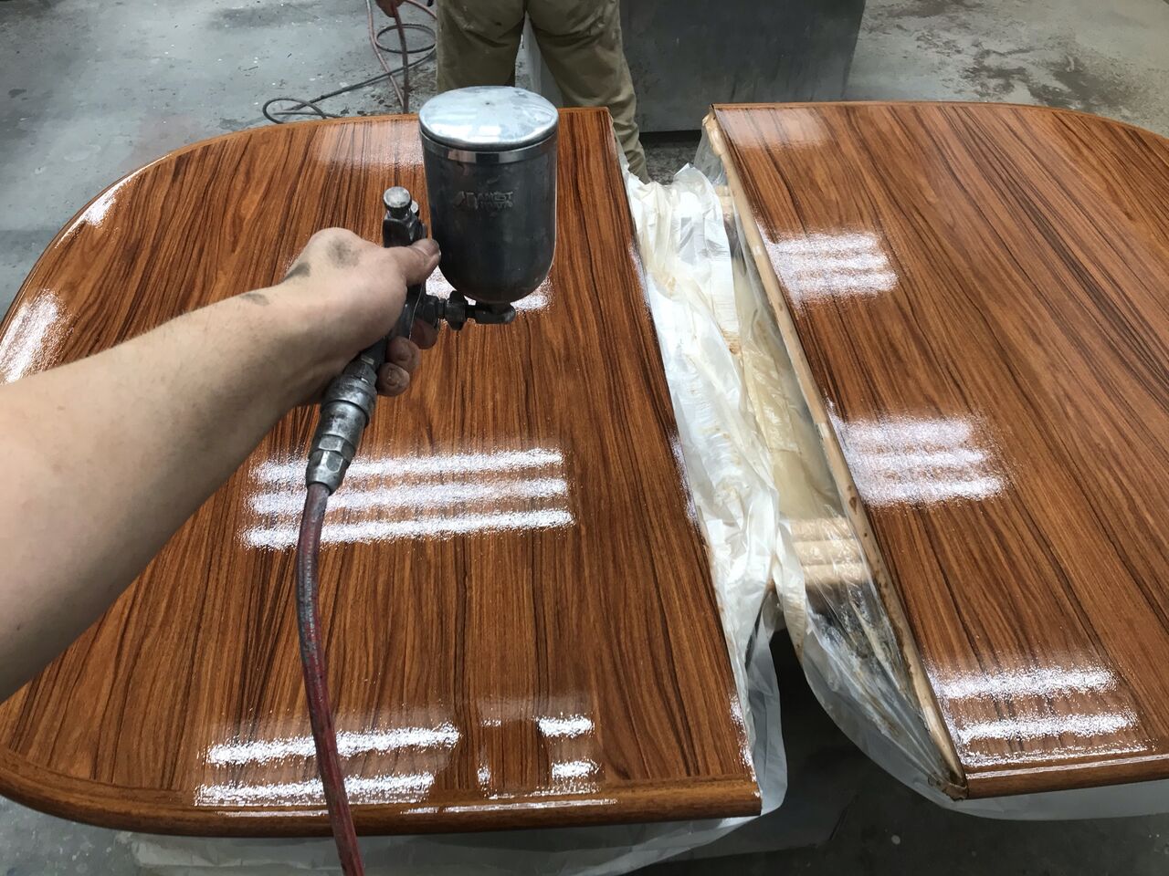 漆塗り テーブル 天板 IMG_0600_1024x683.jpg?v=1675230123