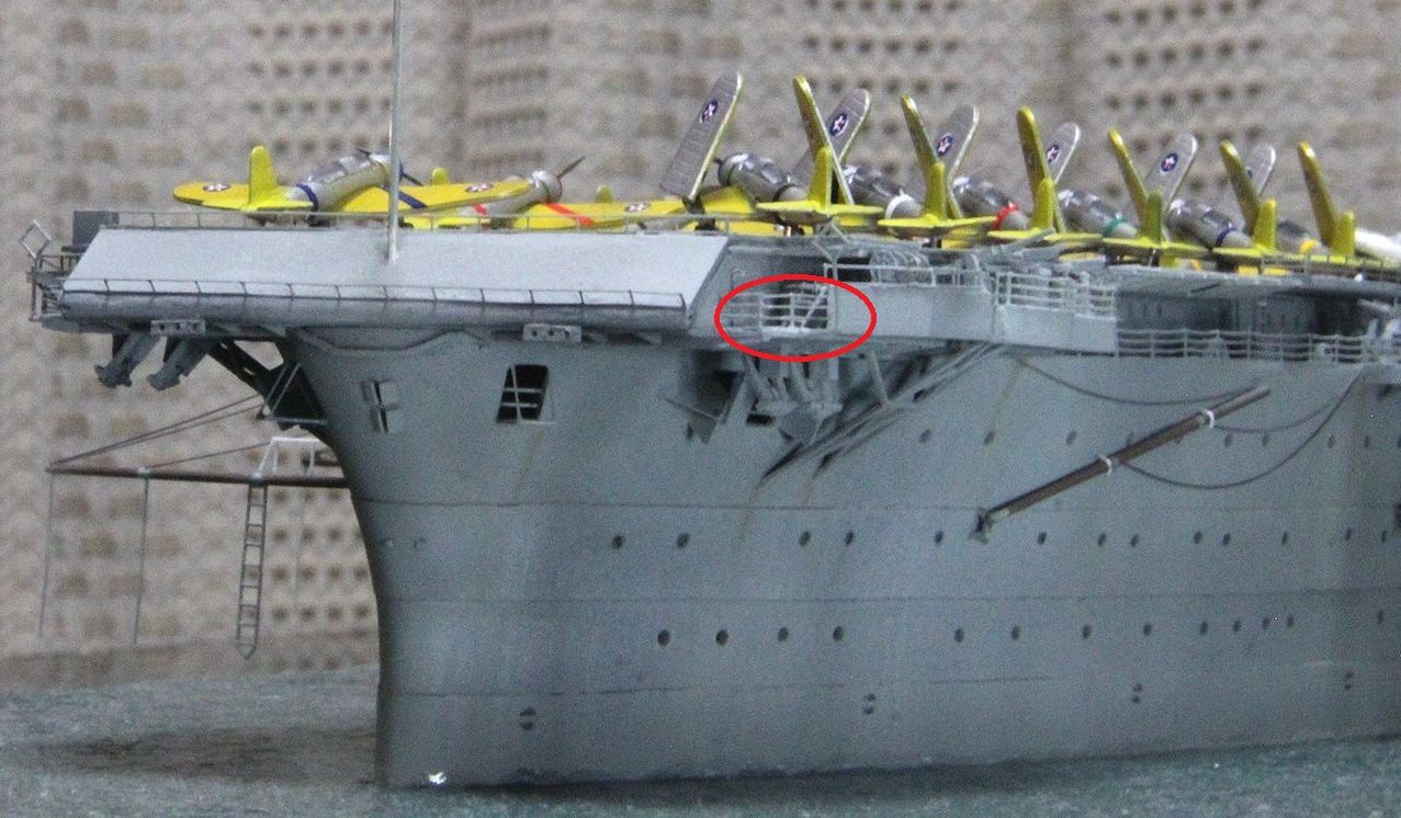 USSレキシントン　飛行甲板の破片 USS Lexington shipwreck discovered 75 years after sinking