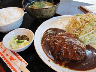 L-20 ハンバーグ定食(デミグラスソース)