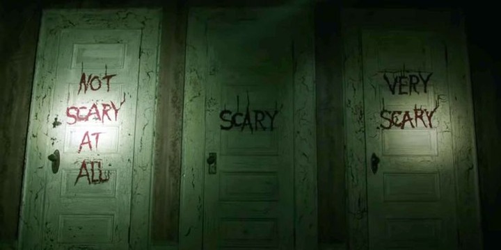IT_Chapter2_scarydoors