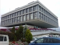 ���Ϲ������