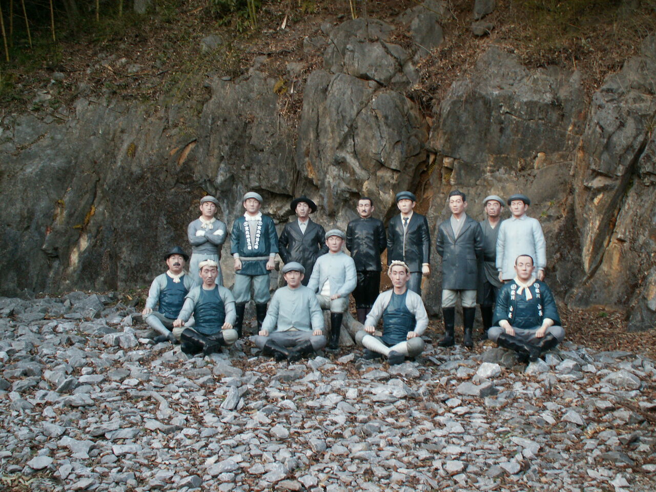 一関市東山町で化石を探した どんくまさんの山まゆ日記 一関市東山町で化石を探した どんくまさんの山まゆ日記
