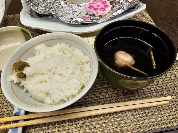 はえぬきと海老真丈のお吸い物