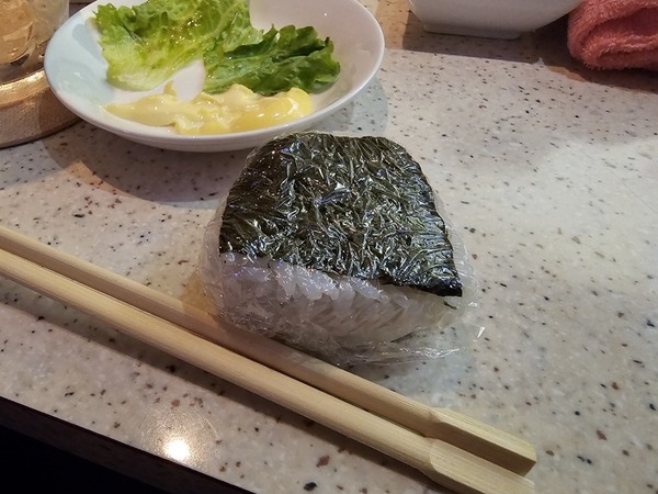 〆のミニおにぎり