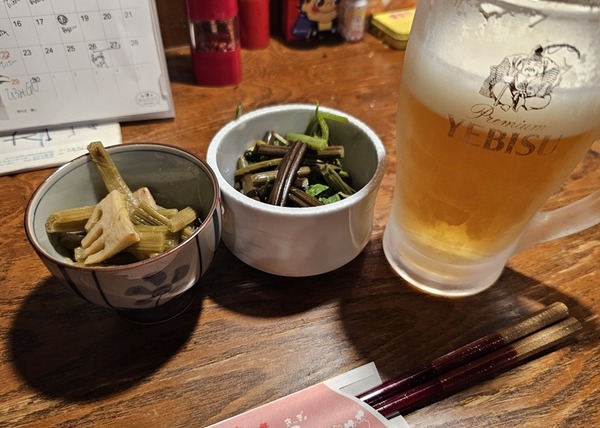 お通しも山菜！