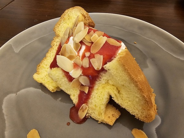 シフォンケーキ。