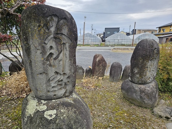 石碑もたくさん