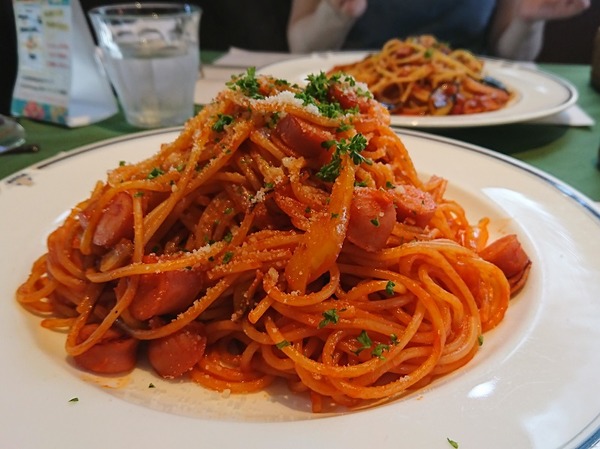 ナポリタンの山。