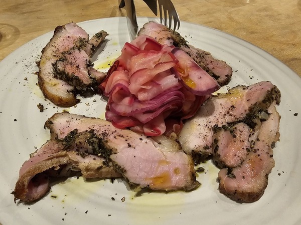 イバリコ豚のポルケッタ