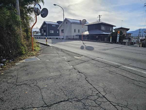 今の街道まで来ました!