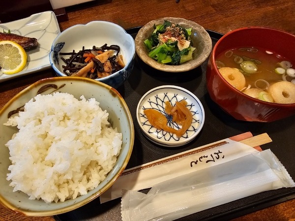 IMG_20251219_185212_(800_x_600_ピクセル)