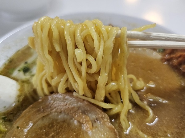 意外に細かった