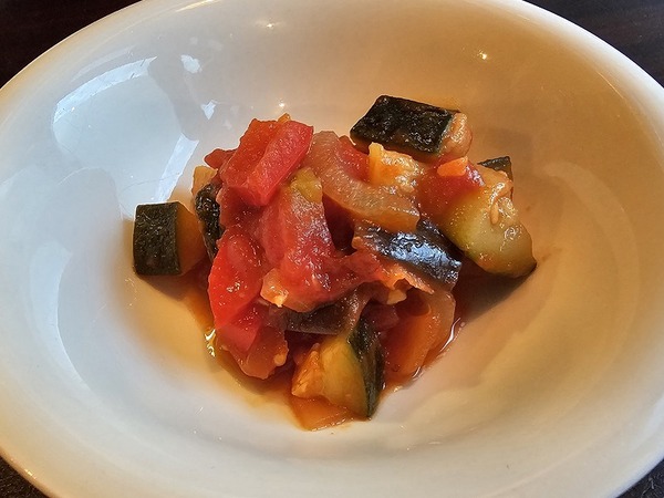 お通しはラタトゥイユ