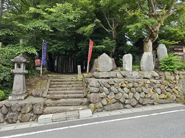 こちらが大日堂山門