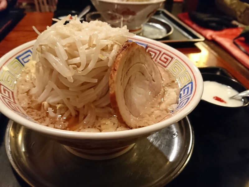 ニンニクとラーメンと子育てと くるまやラーメン ぬーぼう三代目 山形グルメ探検隊