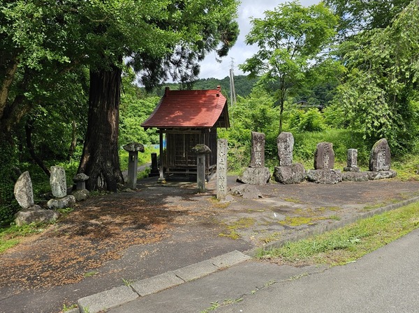 中山の神社