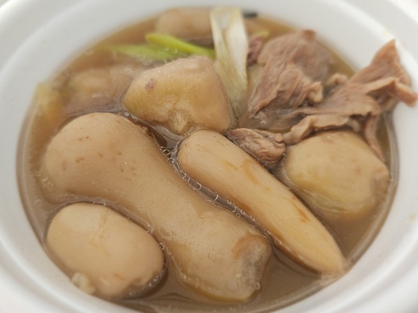 振舞い