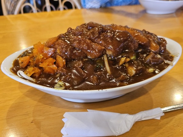 スペシャル・カツカレー