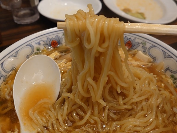 スーラ―タンメンの、メン。