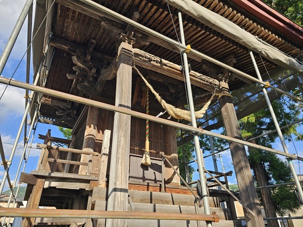 高さがある社殿