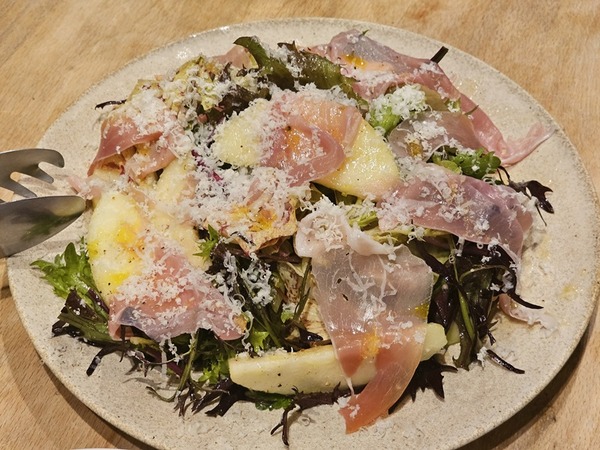 ラ・フランスのサラダ