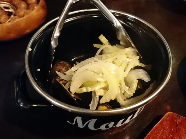 ムール貝のビール蒸し