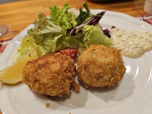 カニクリームコロッケ