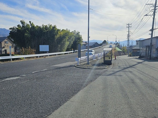 ここは右の道を