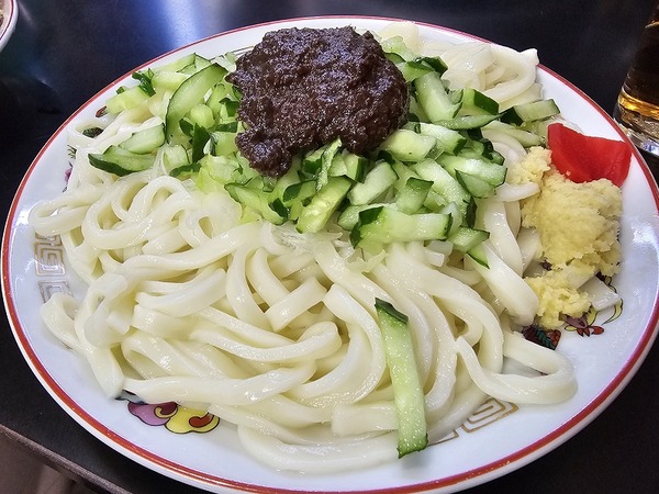 じゃじゃ麺