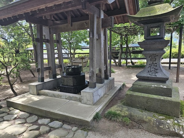 どこもかしこも