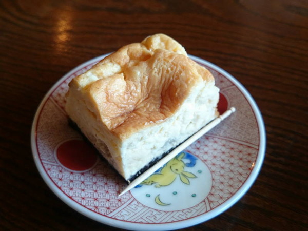 チーズケーキのおすそ分け。