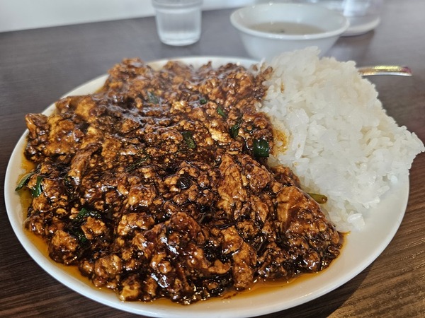 四川風麻婆豆腐かけご飯